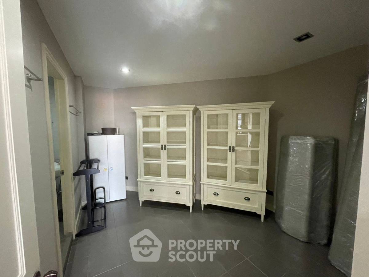 รูป คอนโด 5-ห้องนอน ที่ บ้าน สุขุมวิท ใกล้ BTS ทองหล่อ (ID 2093824) - รูปที่ 33/49