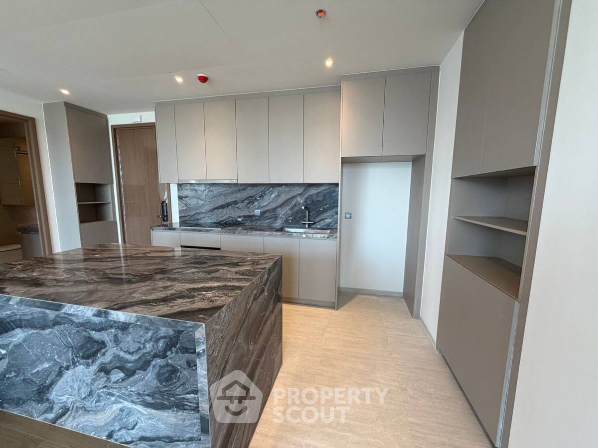 picture 2-BR Condo at Via Ari near BTS Ari (ID 3362587) - 2/8