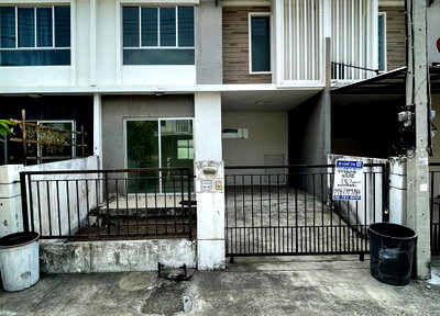 Townhouses for sale Rangsit University : Pruksa Ville 41/1 Bangkadee-Tiwanon