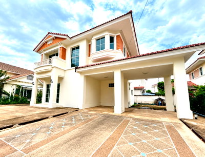บ้านเดี่ยวให้เช่า : POS สีวลี คลองชล แม่เหียะ บ้านเดี่ยว 2 ชั้น ตกแต่งใหม่ พร้อมเฟอร์นิเจอร์และเครื่องใช้ไฟฟ้า ใกล้ ตลาดสดแม่เหียะ 4 นาที (โทร/ไลน์ 088-5986998)
