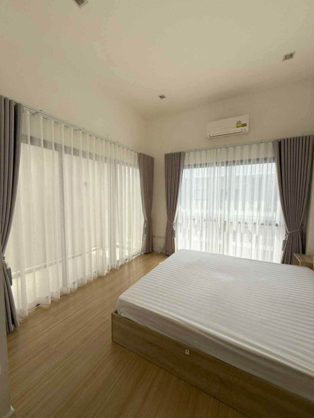 รูป Y Residence Sukhumvit 113 🏡| Pet Friendly 4BR |Townhome near BTS Bearing | 220 Sq.m. | 30,000 THB/Month✨ - รูปที่ 18/24
