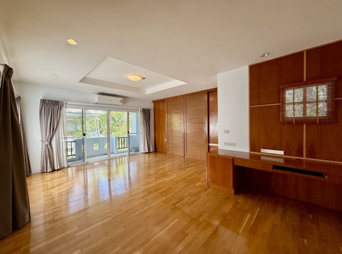 ให้เช่าบ้านเดี่ยว 4 ห้องนอน 400 ตร.ม. 150 ตร.ว. สุขุมวิท 36 การ์เด้น วิลเลจ