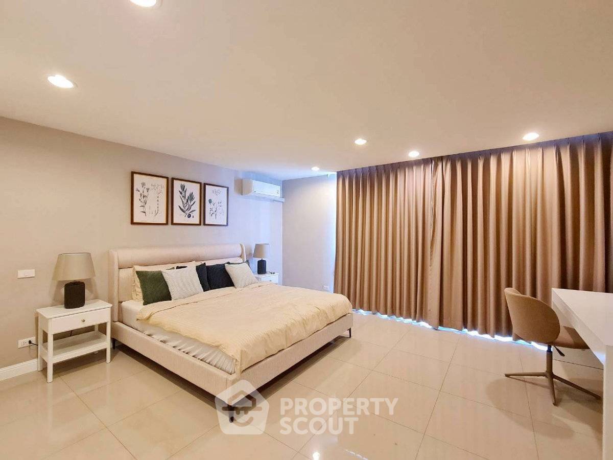 รูป 3 ห้องนอน ชั้นสูง 250 ตร.ม. Grand Ville House 2 ใกล้ MRT สุขุมวิท 300 ม. (ID 2822442) - รูปที่ 10/20
