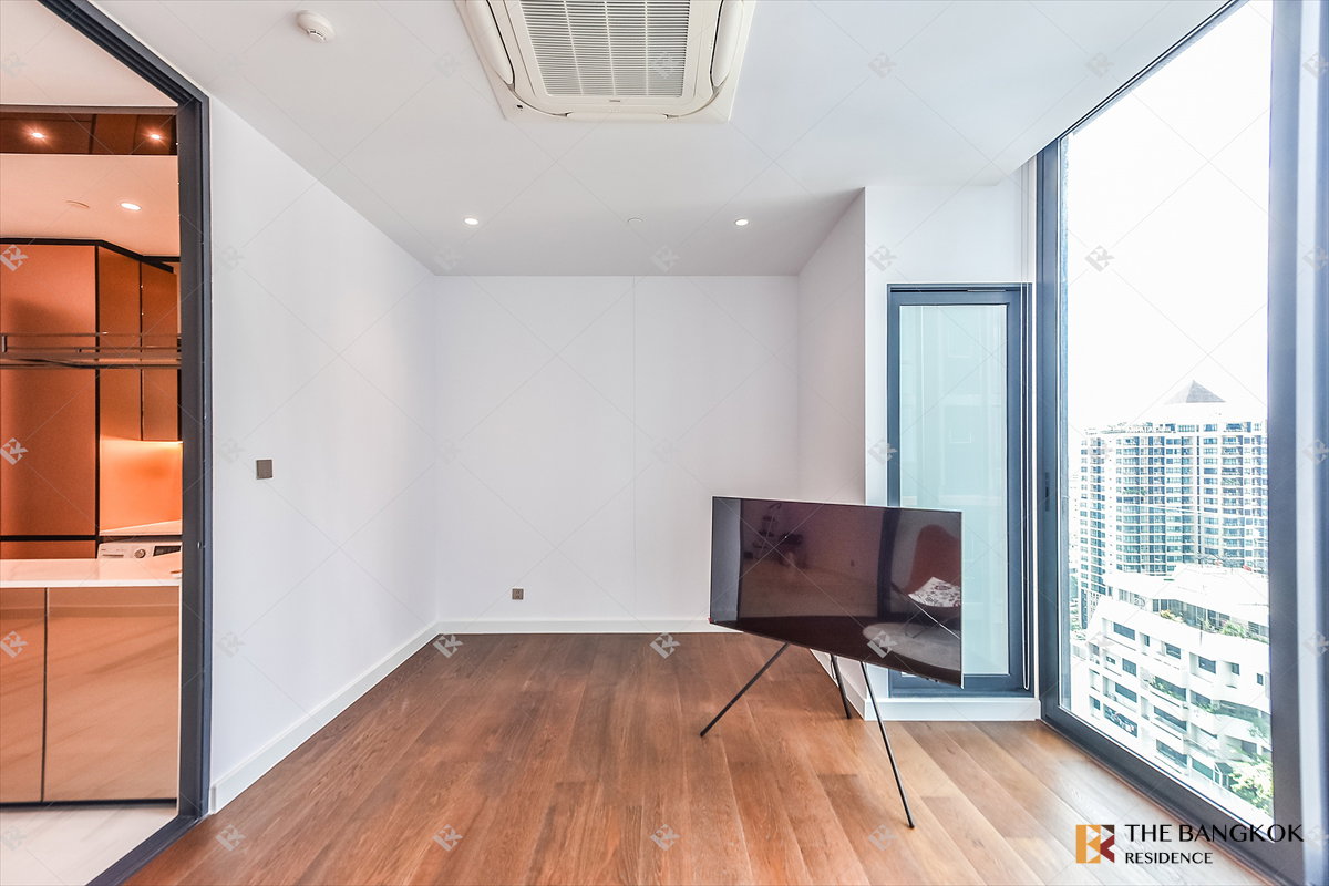 รูป 💖💖 ขายคอนโด 🌃 Supalai Icon Sathorn 1นอน 44ตร.ม. 9.67MB ✨ ห้องสวย เฟอร์นิเจอร์ครบ ใกล้ BTS ช่องนนทรี - รูปที่ 2/9