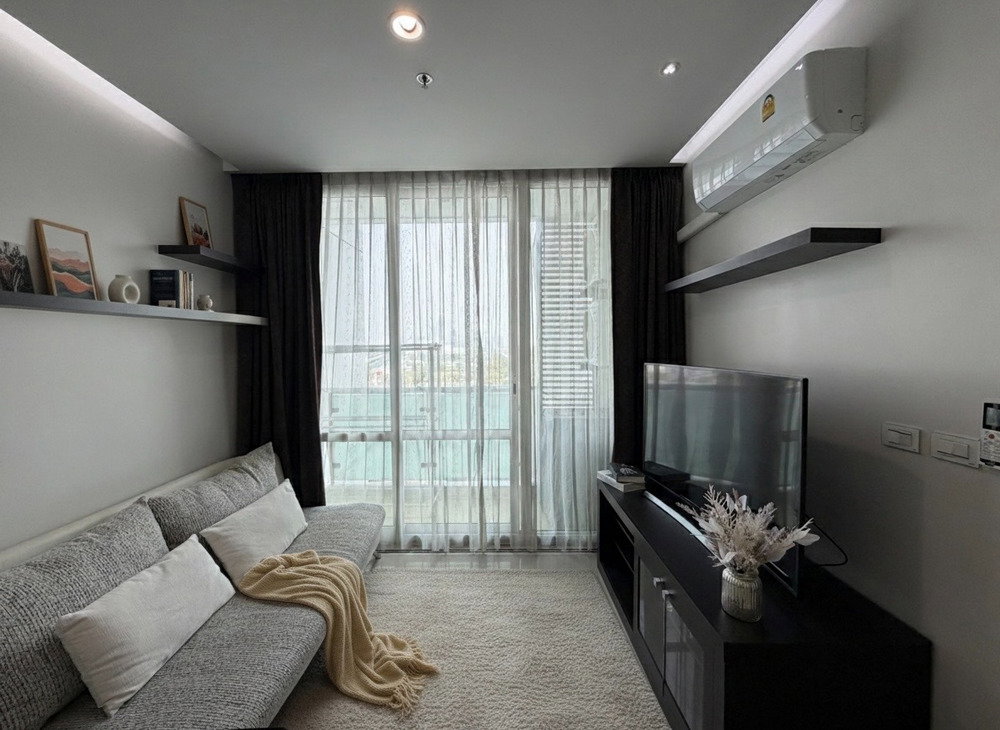 รูป add line : meedoza / Condo TC Green Rama 9 ใกล้ MRT พระราม 9 ขนาด 40 ตารางเมตร 1 ห้องนอน ตกแต่งครบพร้อมเข้าอยู่ - รูปที่ 2/10