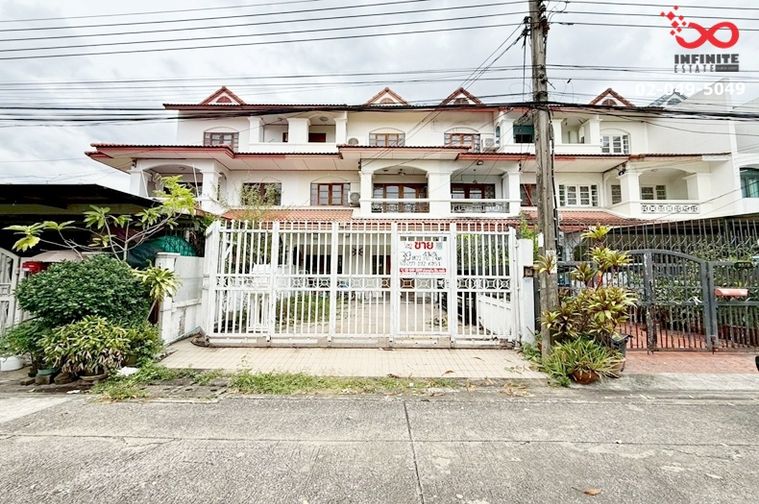 ขายทาวน์โฮม 4 ห้องนอน 39 ตร.ว. เขตวังทองหลาง