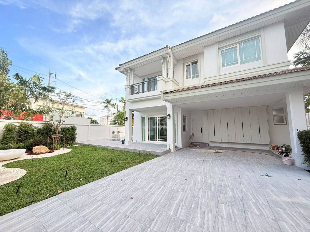 Land & House Chalong Park | 3BR Private Pool House | 95,000 THB/Month