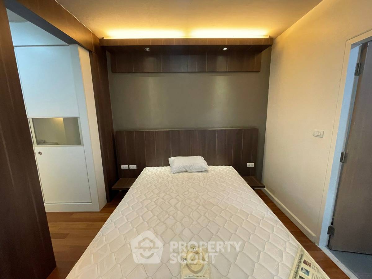 รูป คอนโด 1-ห้องนอน ที่ เลอ โคเต้ สุขุมวิท 14 ใกล้ BTS อโศก (ID 514487) - รูปที่ 10/18
