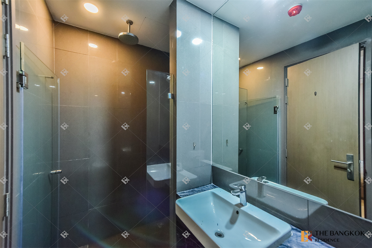 picture Ashton Chula-Silom Start Elevated Living at a Price Youll Love near MRT Sam Yan Station - 9/10