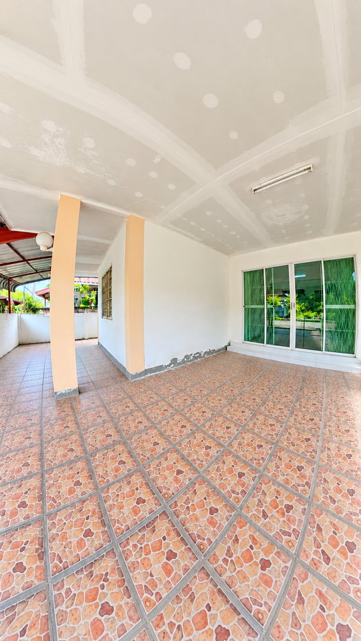 รูป 🏡 ขายด่วน! บ้านเดี่ยวทำเลดี สันผักหวาน หางดง เพียง 1.39 ล้านบาท! 📞 080-1285266 - รูปที่ 15/16