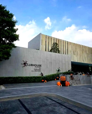 Townhouses for rent Srinakarin-Romklao Road : LUXURY TOWNHOME FOR RENT | NUE VERSE KRUNGTHEP KREETHA