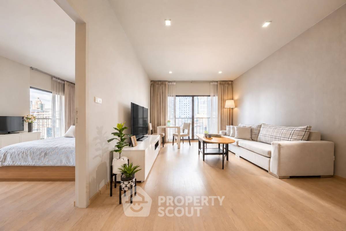 picture 1-BR Condo at Noble Refine Prompong near BTS Phrom Phong (ID 3363460) - 2/9