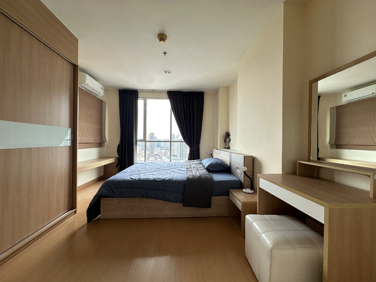 picture Available now! 🥰 16,000 THB/month - Life Sukhumvit 65 (Only 150m from BTS Phra Khanong📌) Contact Line: katk03 - 3/20