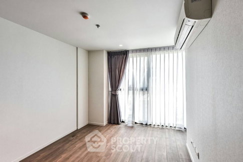 2-BR Condo at The Lofts Silom near BTS Surasak (ID 3363621)