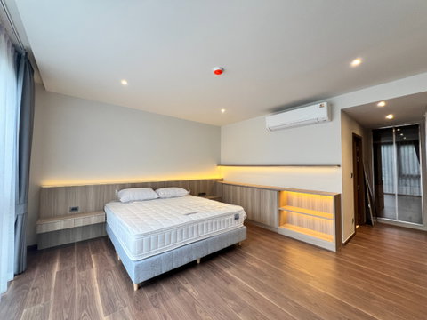 @Condorental condo for rent VIA 61 Pet Friendly