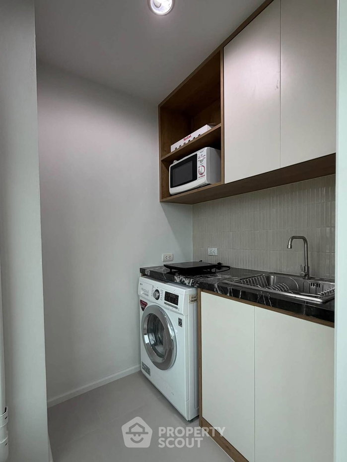 picture 100m From MRT Ratchadaphisek | 1-BR At Pano Ville Ratchada 19 (ID 3363496) - 14/14
