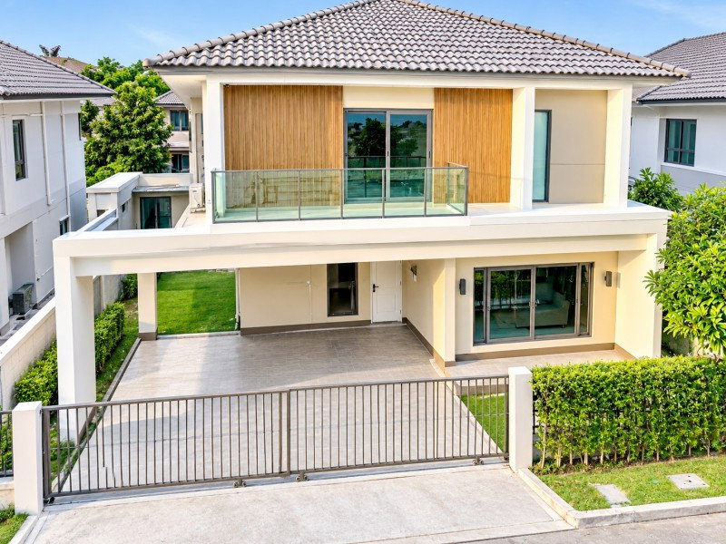 picture 			4bed 5bath. Central Rama2 3.3km. Rama2-PhutthaBucha Modern-style house Kamnan Thanthip 1.2km. KMUTT           - 1/8