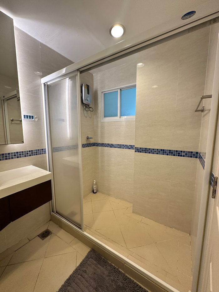 picture Available now! 🥰 16,000 THB/month - Life Sukhumvit 65 (Only 150m from BTS Phra Khanong📌) Contact Line: katk03 - 9/20