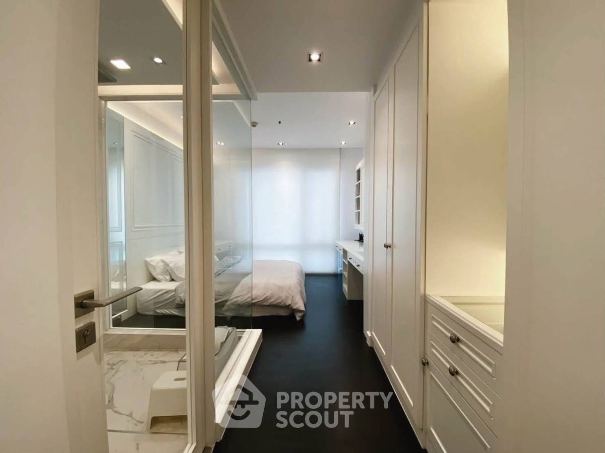 picture 33rd-Floor 2-BR Star View Condo For Sale In Phra Ram 3 (ID 717426) - 23/27