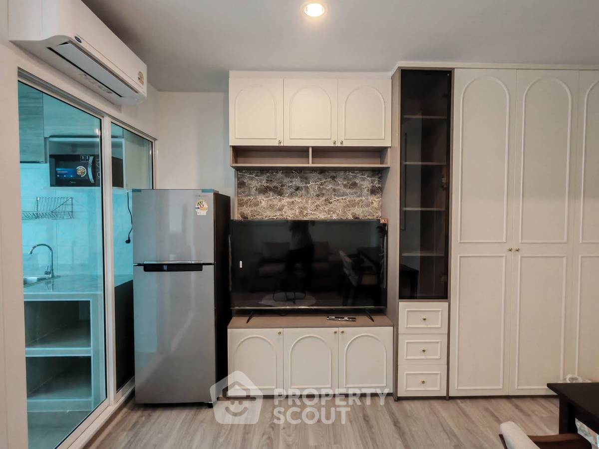 รูป คอนโด 1-ห้องนอน ที่ รีเจ้นท์ โฮม บางนา ใกล้ BTS บางนา (ID 3363456) - รูปที่ 3/8