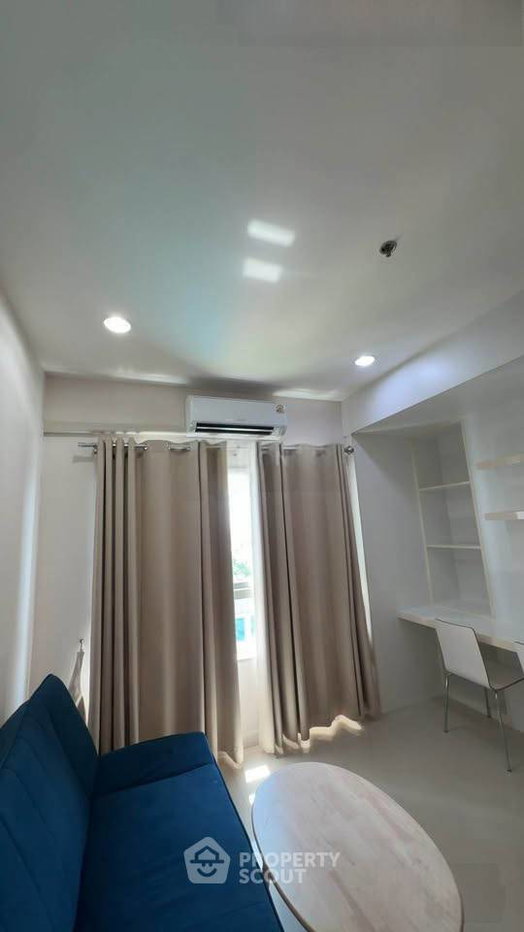 รูป ใกล้ BTS กรุงธนบุรี 100 ม. คอนโด 1 ห้องนอน Q House Sathon (ID 3025433) - รูปที่ 2/9