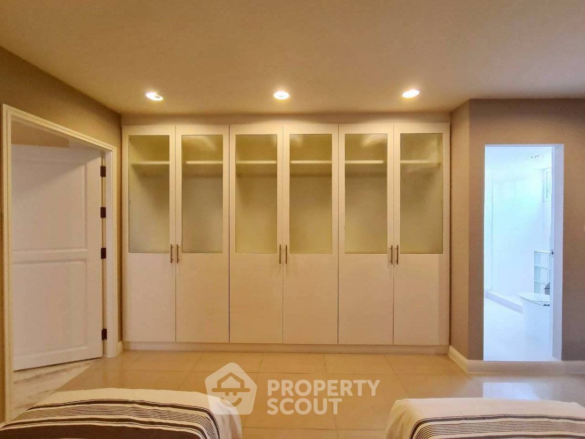 รูป 3 ห้องนอน ชั้นสูง 250 ตร.ม. Grand Ville House 2 ใกล้ MRT สุขุมวิท 300 ม. (ID 2822442) - รูปที่ 16/20