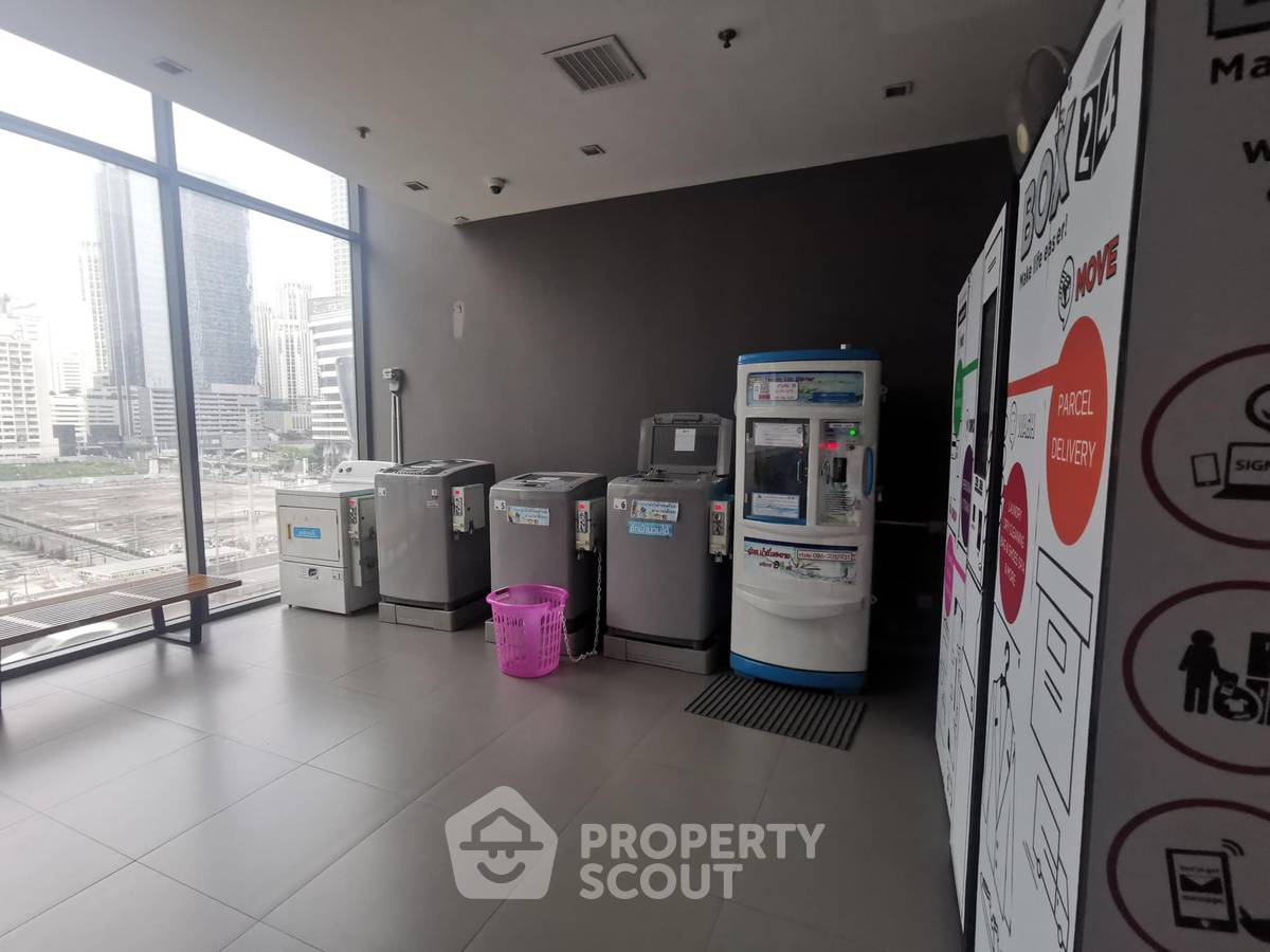 picture 200m From MRT Phra Ram 9 | 1-BR Ideo Mobi Rama 9 (ID 211833) - 13/15
