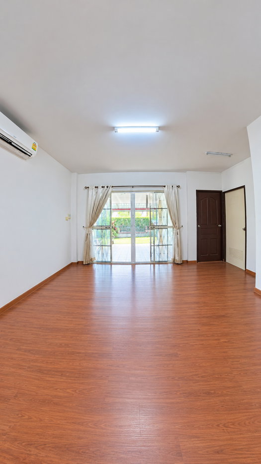 รูป 🏡 ขายด่วน! บ้านเดี่ยวทำเลดี สันผักหวาน หางดง เพียง 1.39 ล้านบาท! 📞 080-1285266 - รูปที่ 5/16
