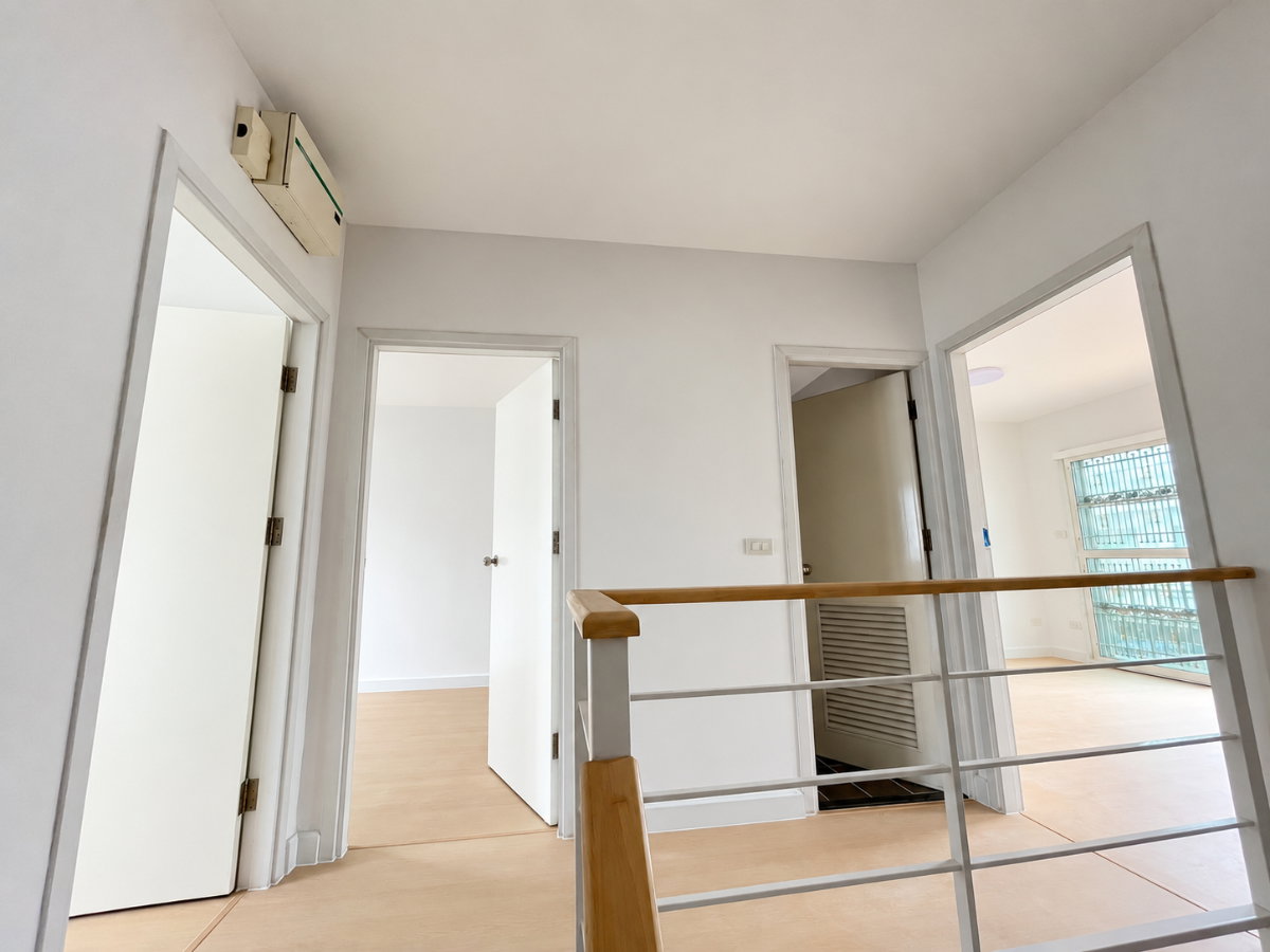 รูป 🏡 ทาวน์โฮม 2 ชั้น 3 ห้องนอน จอดรถได้ 2 คัน ✨ 🏡 เดอะ คอนเนค ทางด่วนวัชรพล - รูปที่ 7/12