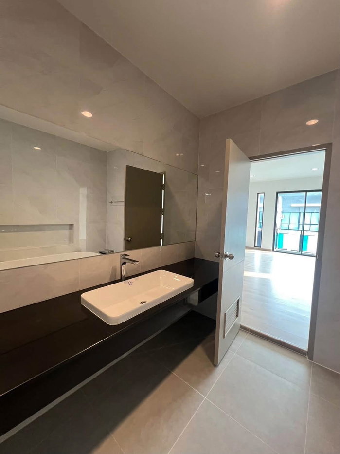 รูป 🏡✨ ให้เช่าทาวน์โฮมใหม่ 2 ชั้น Pleno สุขุมวิท–บางนา 4 3 ห้องนอน 3 ห้องน้ำ บ้านใหม่ไม่เคยปล่อยเช่ามาก่อน เฟอร์นิเจอร์และเครื่องใช้ไฟฟ้าครบ  - รูปที่ 16/16