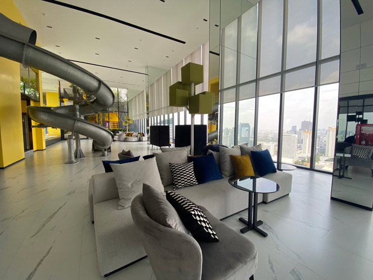 picture For Rent | Ideo Rama 9–Asoke | Open City View | Opposite Central  - 8/11