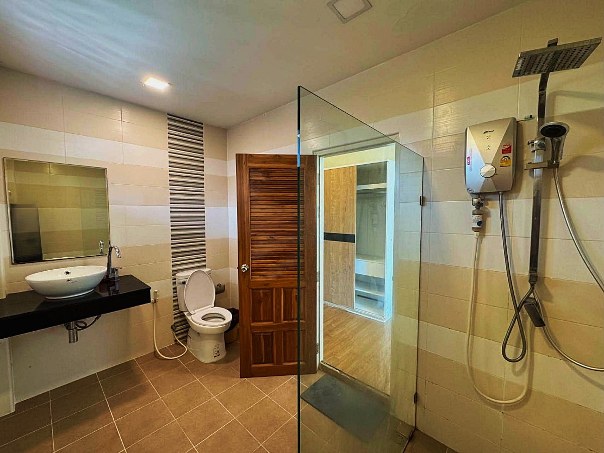 รูป ขายบ้านเดี่ยวพูลวิลล่า พัทยาเหนือ 4 ห้องนอน พร้อมสระว่ายน้ำส่วนตัว เนื้อที่ 126 ตร.ว. - รูปที่ 18/18
