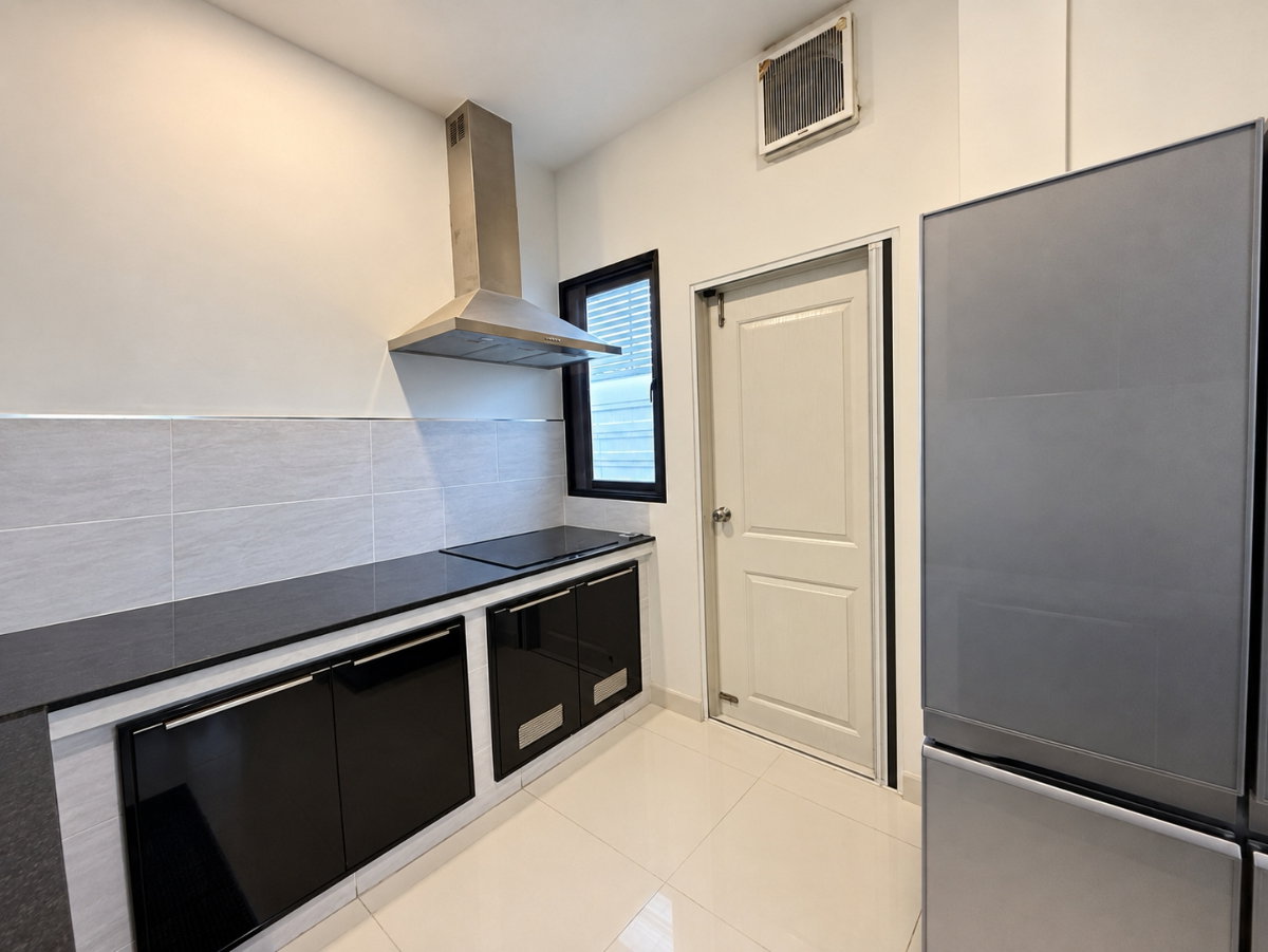 รูป ขายบ้านเดี่ยว The City พัฒนาการ 97 | 76 ตร.ว. 304 ตร.ม. | บ้านพร้อมอยู่ Fully Furnished - รูปที่ 14/27