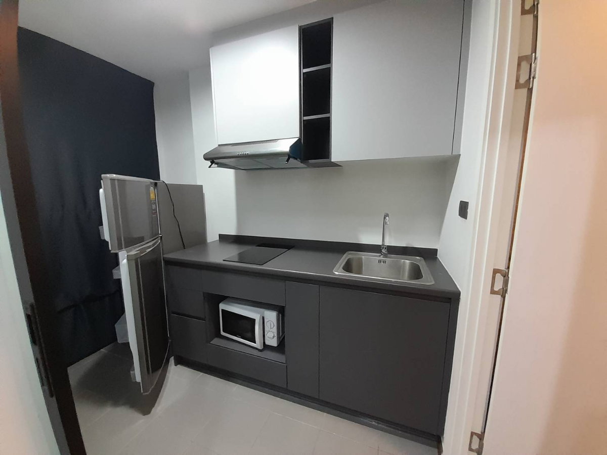 รูป ให้เช่า The Excel ลาดพร้าว-สุทธิสาร ✨1 Bedroom พร้อมเข้าอยู่ เฟอร์และเครื่องใช้ไฟฟ้าครบ! - รูปที่ 10/27