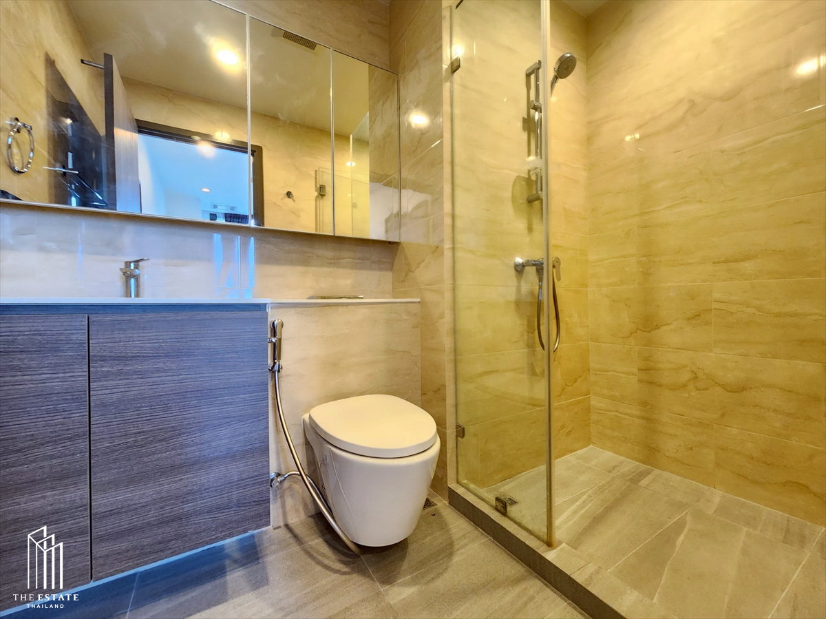 รูป For rent Whizdom Essence ใกล้BTS ปุณณวิถี ชั้นสูง วิวโล่ง พร้อมเฟอร์นิเจอร์และเครื่องใช้ไฟฟ้า @35,000 Baht - รูปที่ 11/14