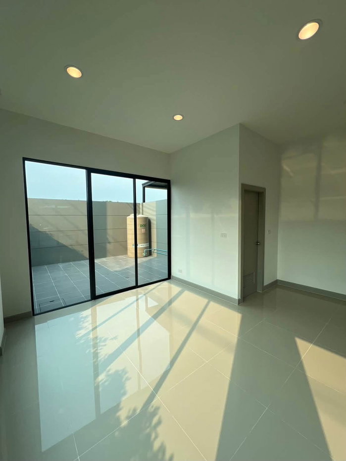 รูป 🏡✨ ให้เช่าทาวน์โฮมใหม่ 2 ชั้น Pleno สุขุมวิท–บางนา 4 3 ห้องนอน 3 ห้องน้ำ บ้านใหม่ไม่เคยปล่อยเช่ามาก่อน เฟอร์นิเจอร์และเครื่องใช้ไฟฟ้าครบ  - รูปที่ 5/16