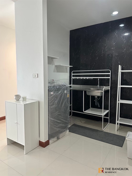 PG Rama 9 Condominium Comfortable Living Starts Here near MRT Rama 9 Station
