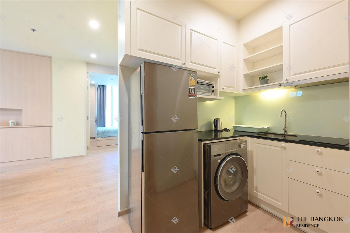 picture Noble Recole near MRT Sukhumvit Station Move-in Ready, Just Bring Your Stuff - 2/10