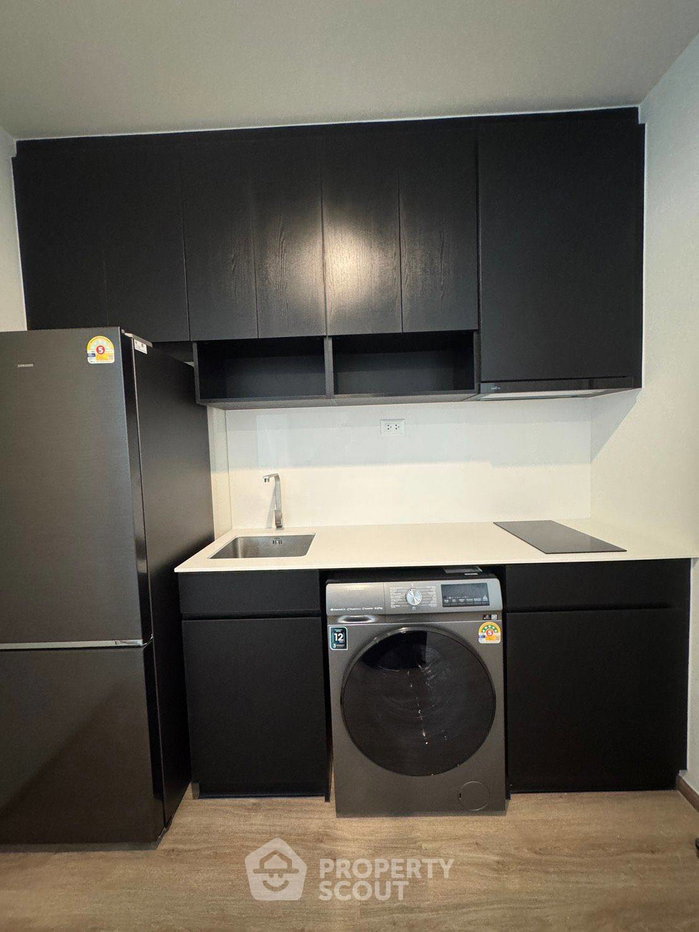 picture 2-BR Condo at Nue District R9 near MRT Phra Ram 9 (ID 2390077) - 5/5