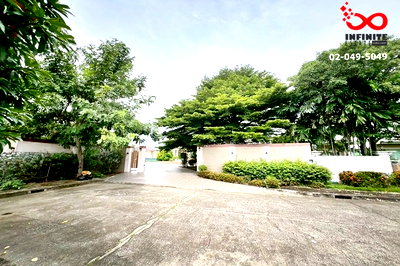 บ้านเดี่ยว วิทยาลัยเทคนิคมีนบุรี : บ้านเดี่ยว 712 ตรว. 1,200 ตรม. ม.ปัญญาอินทรา P5 รามอินทรา พร้อมสระว่ายน้ำและเรือนรับรอง ใกล้ทางด่วน