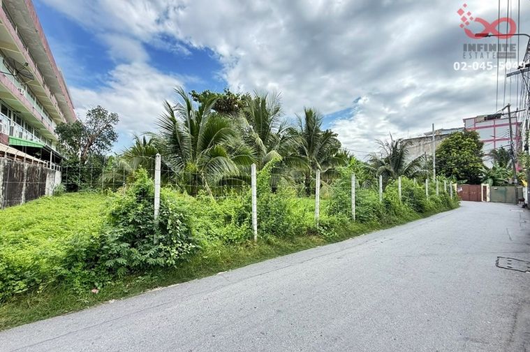 Land for sale, 1124 sq wah, Bangkok Noi