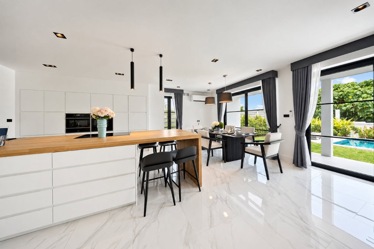 รูป NEW❗️ ให้เช่า วิวสวนเปิดโล่ง ใกล้มาบประชัน ใกล้โรงเรียนนานาชาติชั้นนำ Highgrove Villas 6 Bed - รูปที่ 9/10