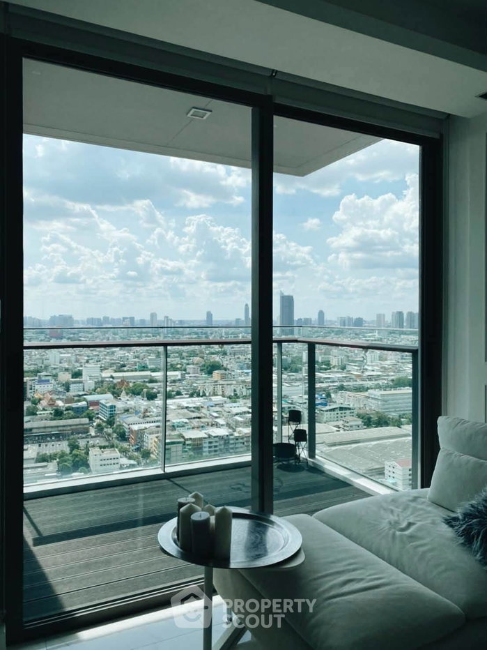 picture 33rd-Floor 2-BR Star View Condo For Sale In Phra Ram 3 (ID 717426) - 11/27