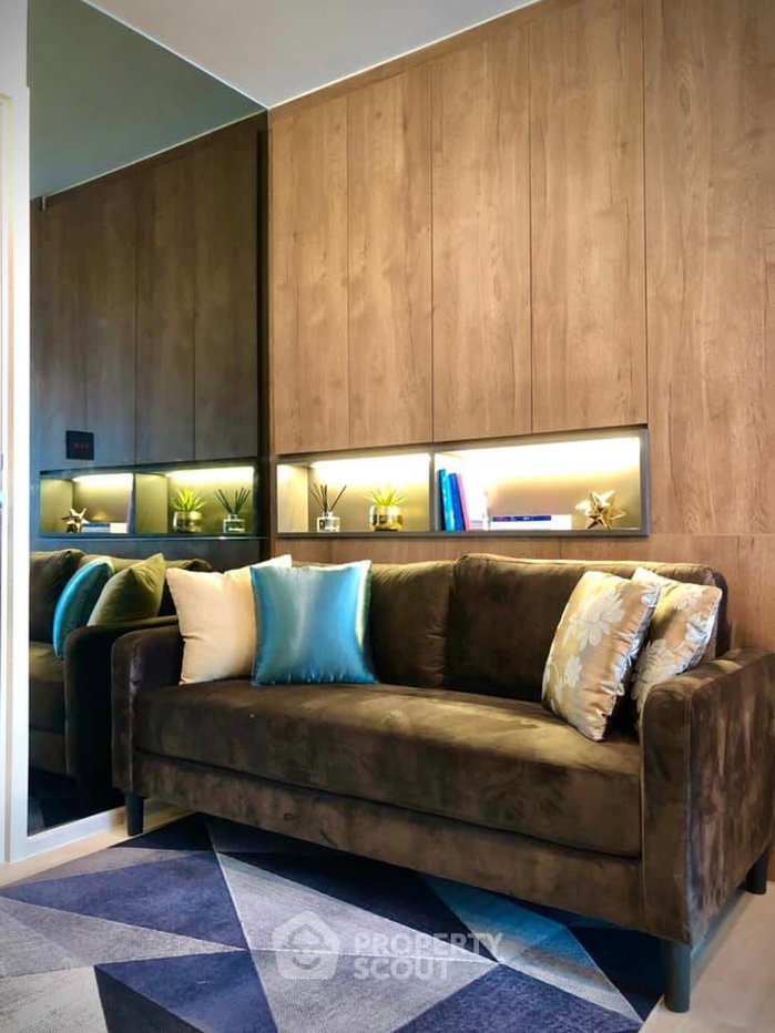 picture 1-BR Condo at Life One Wireless near BTS Phloen Chit (ID 2638073) - 8/16