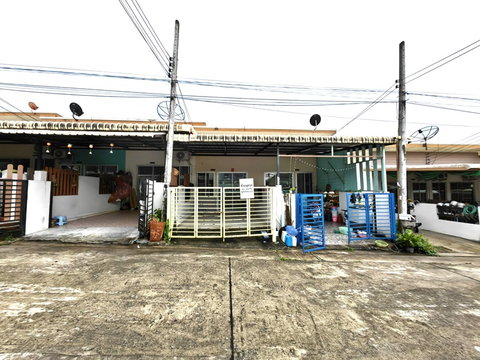 Eastern Bowin, Si Racha , Chonburi