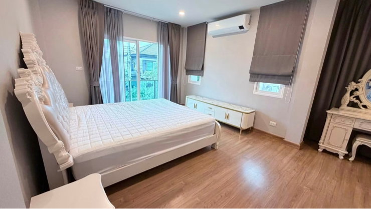 picture Detached house for rent: Centro Phahol-Vibhavadi 2 - 10/19