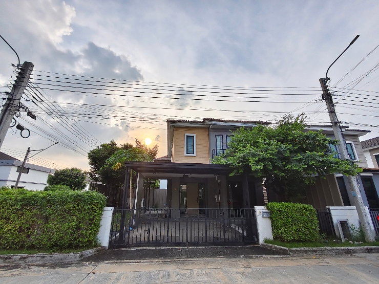 รูป ** เลี้ยงสัตว์ได้ หลังริม**
💒ให้เช่าบ้านเดี่ยว โครงการอารียา โคโม่ วงแหวน รามอินทรา💒
Areeya Como Wongwean - Ramintra
😸สนใจติดต่อ @270jphmk - รูปที่ 1/35
