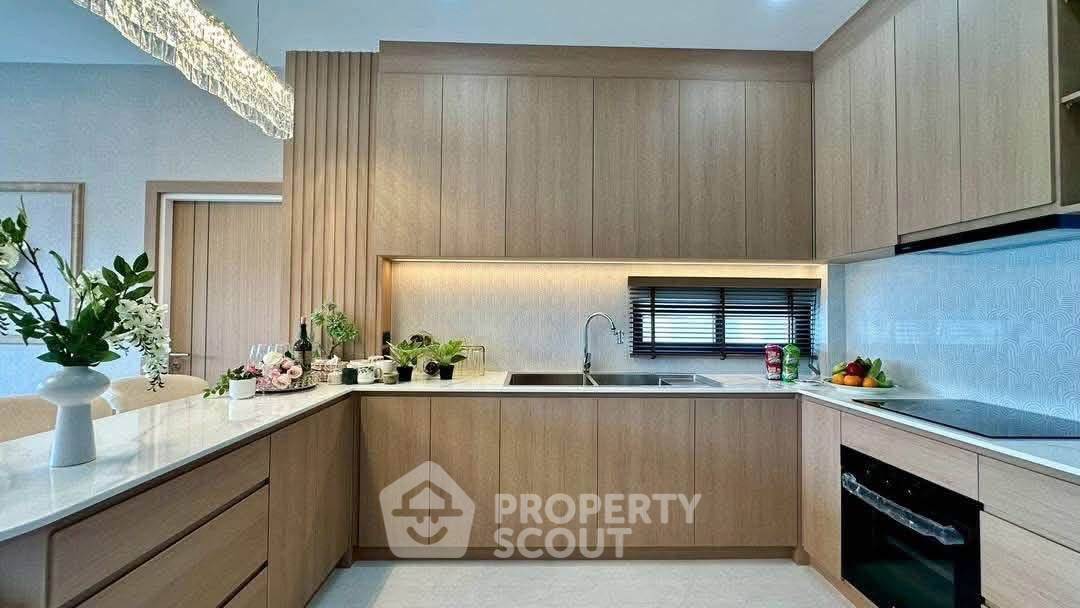 รูป วิลล่า 4 ห้องนอน ขายในห้วยใหญ่ บางละมุง (ID 3363448) - รูปที่ 24/27