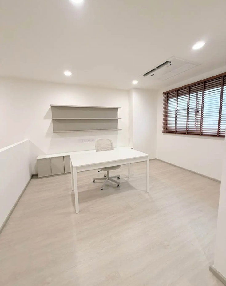 picture LUXURY TOWNHOME FOR RENT | NUE VERSE KRUNGTHEP KREETHA - 19/24