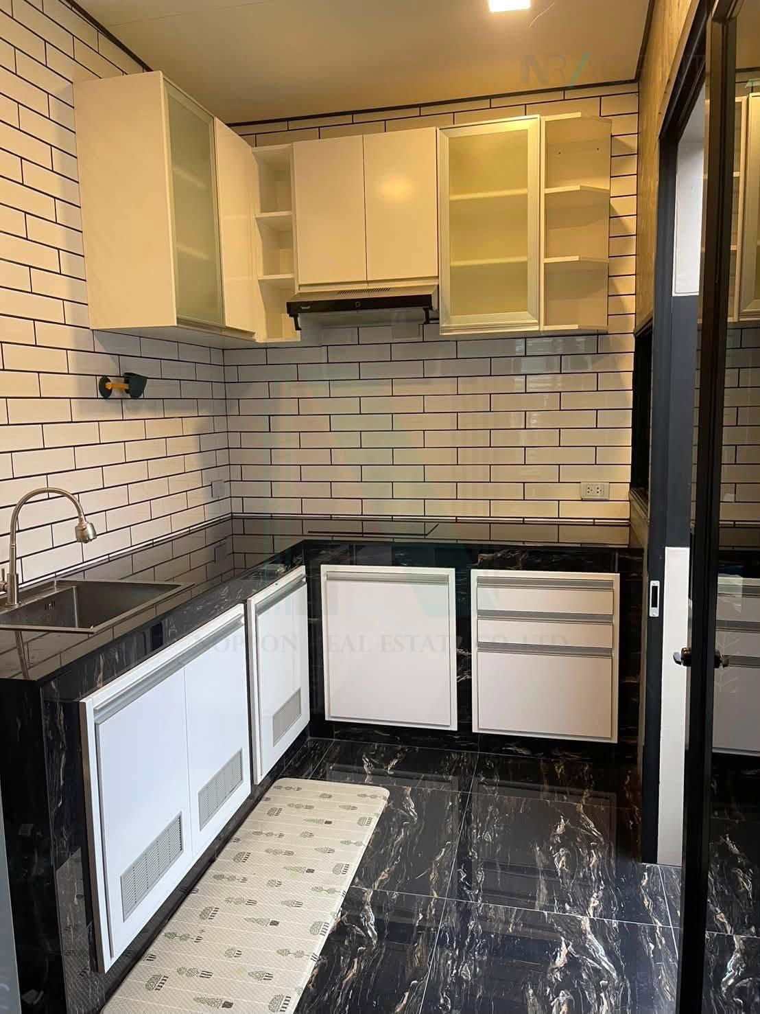 2-bed townhouse for sale, 145 sqm, 19.4 sq wah, Baan Klang Muang Ramintra